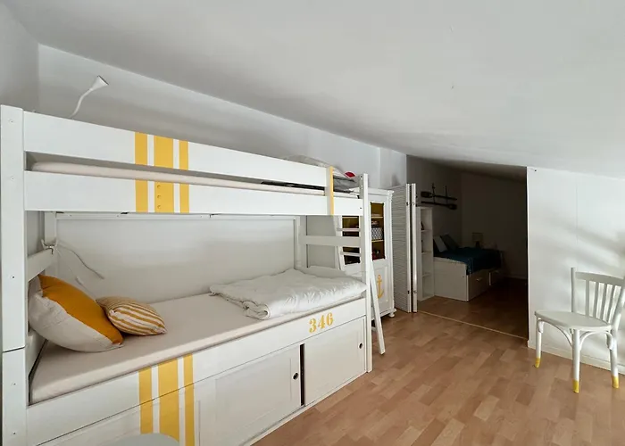 Appartement 6 Pers Au Port Avec Parking Privatif - Fr-1-197-613 *