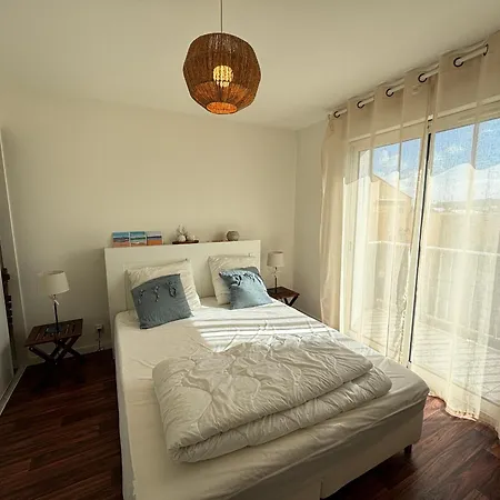 6 Pers Au Port Avec Parking Privatif - Fr-1-197-613 Apartment