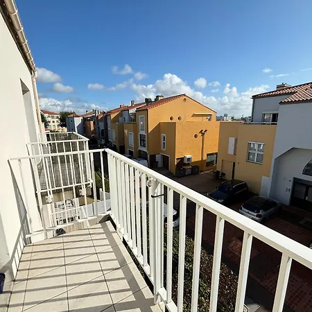 6 Pers Au Port Avec Parking Privatif - Fr-1-197-613 * لي سابلِ دولونْ